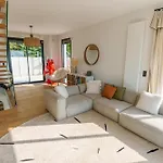 Superbe Maison 4ch Proche De La Avec Piscine *