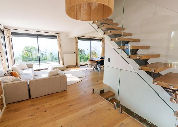 Superbe Maison 4ch Proche De La Avec Piscine וילה